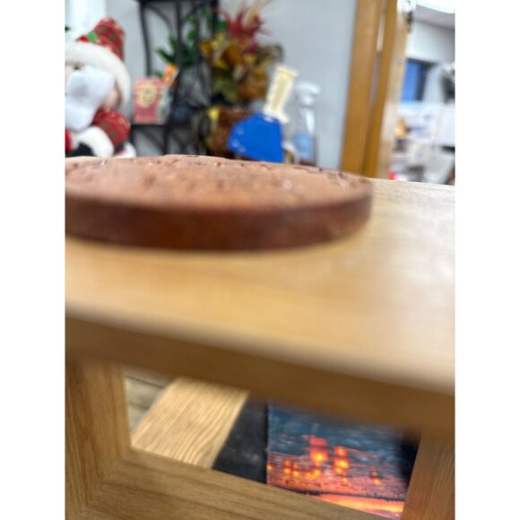 Handcrafted Wooden Ornament With "Glory To The Newborn King" Engraving - Picture 2 of 4